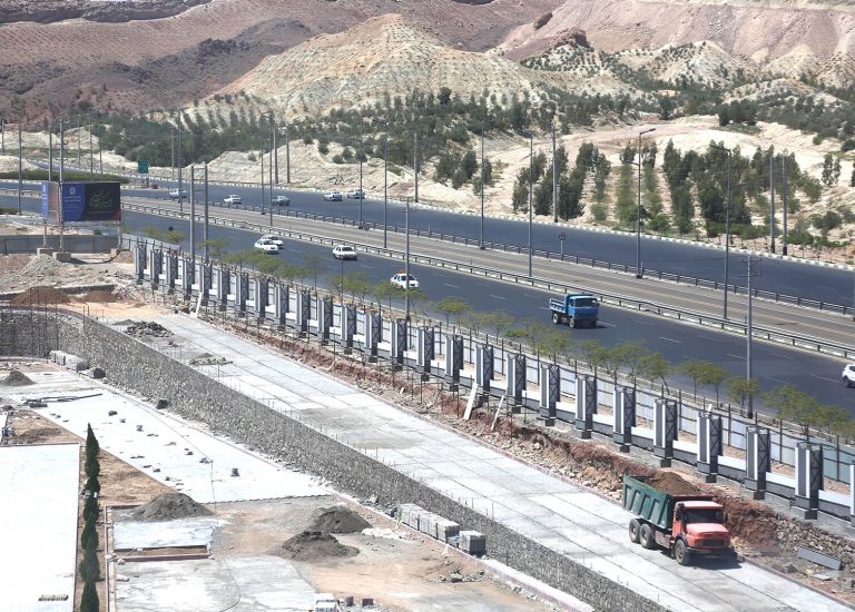 دیوارکشی محوطه بیرونی