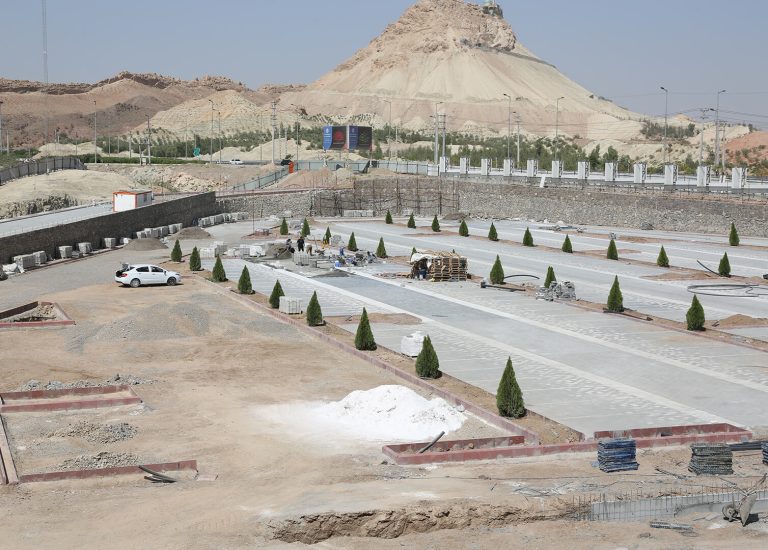 عملیات محوطه سازی به وسعت بیش از 48000 مترمربع